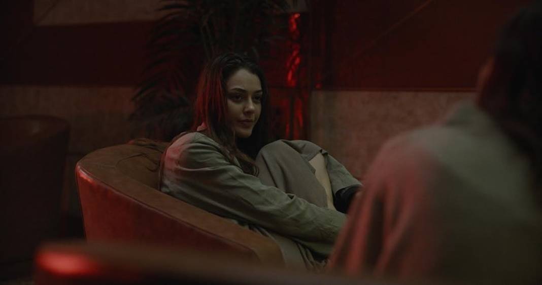 O paraya Afrika doyar! Dilan Çiçek Deniz'in reklam ücreti 'Yok artık' dedirtti! 15